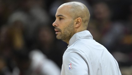 Shams：篮网与主帅费尔南德斯及整个教练组签下多年的续约合同